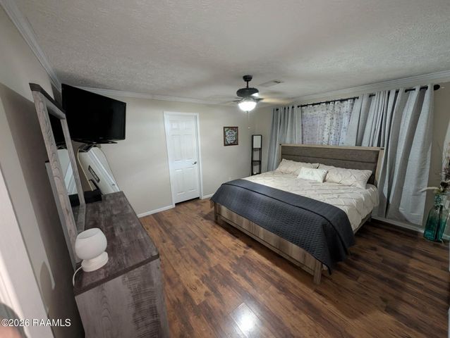 206 Windcreek Lane, Youngsville, LA 70592