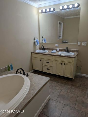 206 Windcreek Lane, Youngsville, LA 70592