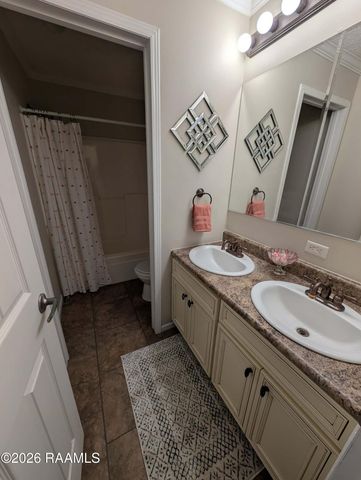 206 Windcreek Lane, Youngsville, LA 70592