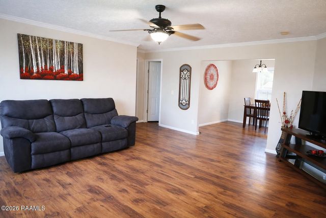 206 Windcreek Lane, Youngsville, LA 70592