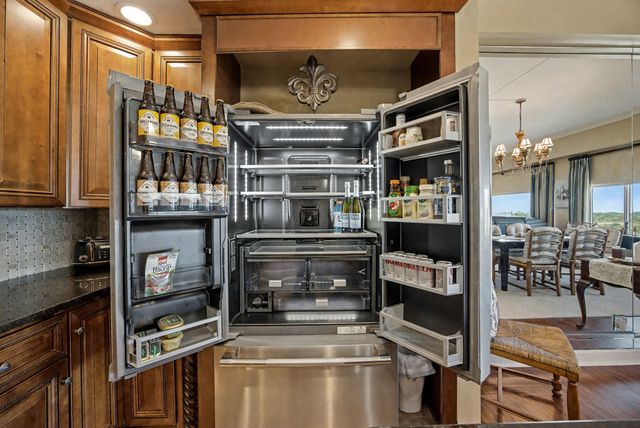 345 W Vine Street 2202, Lexington, KY 40507