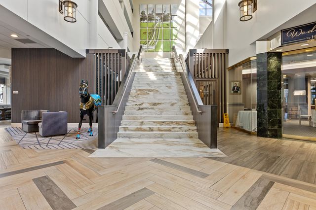 345 W Vine Street 2202, Lexington, KY 40507