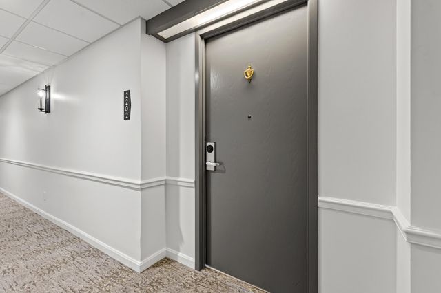 345 W Vine Street 2202, Lexington, KY 40507