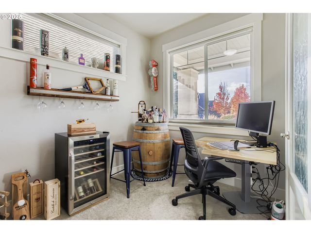 2795 Se WAIBEL Dr, Hillsboro, OR 97123