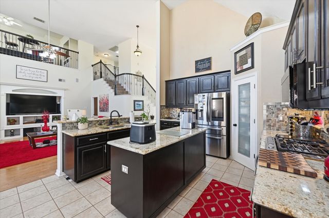 5 Scramble Court, Mansfield, TX 76063