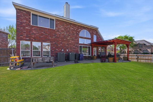 5 Scramble Court, Mansfield, TX 76063