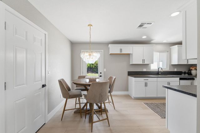 6237 Claus, Riverbank, CA 95367