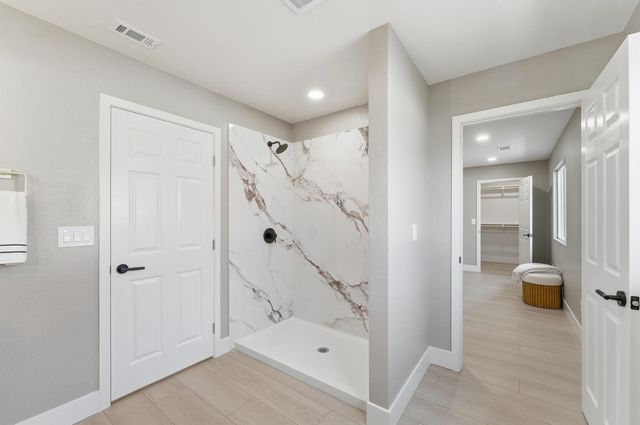 6237 Claus, Riverbank, CA 95367