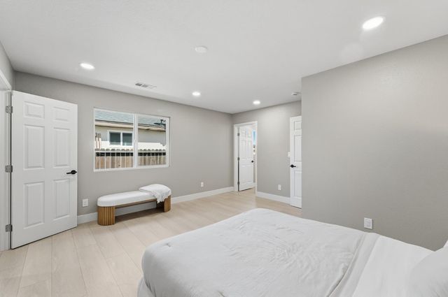 6237 Claus, Riverbank, CA 95367