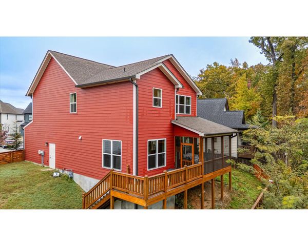 1858 Seven Pines Lane, Chattanooga, TN 37415