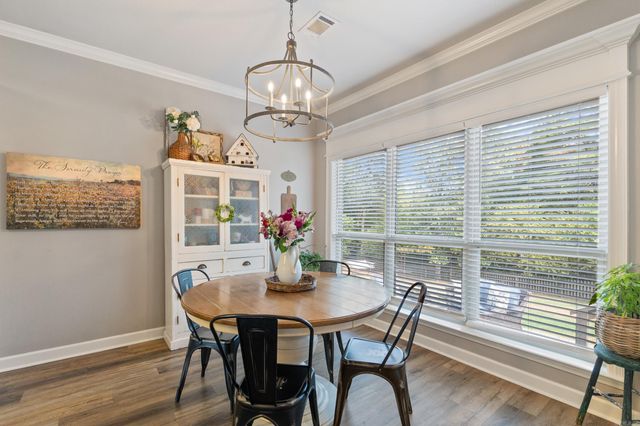 11 E Chateau Estates, Greenbrier, AR 72058