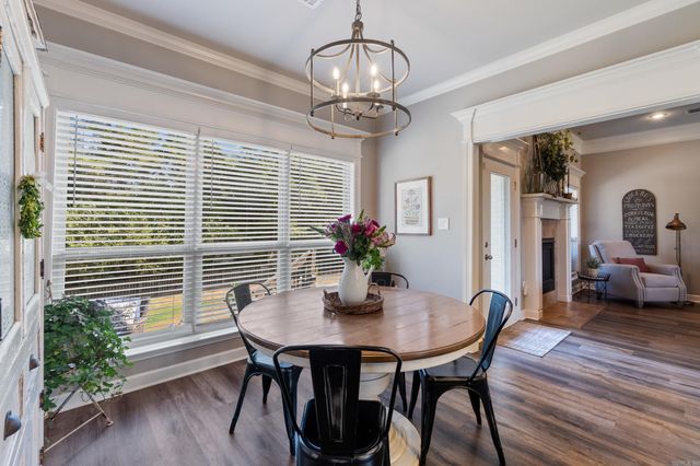 11 E Chateau Estates, Greenbrier, AR 72058