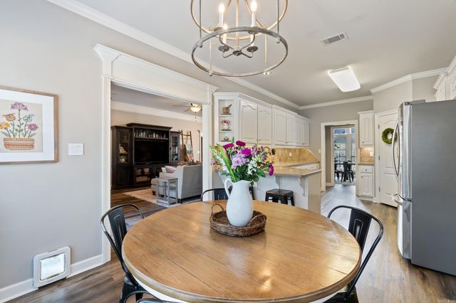 11 E Chateau Estates, Greenbrier, AR 72058