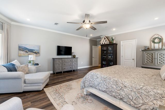 11 E Chateau Estates, Greenbrier, AR 72058