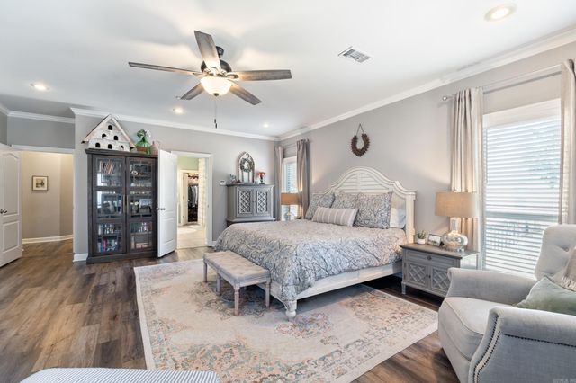 11 E Chateau Estates, Greenbrier, AR 72058