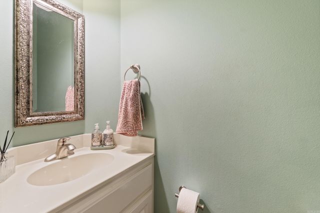 11 E Chateau Estates, Greenbrier, AR 72058