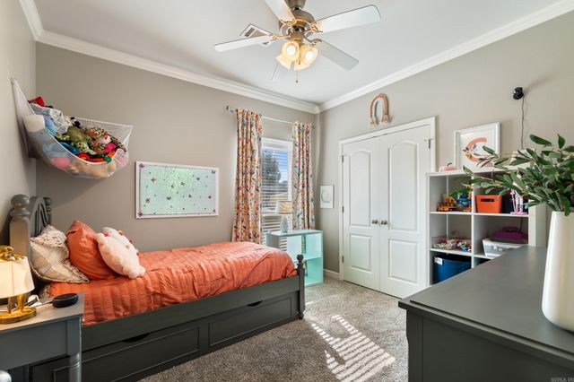 11 E Chateau Estates, Greenbrier, AR 72058