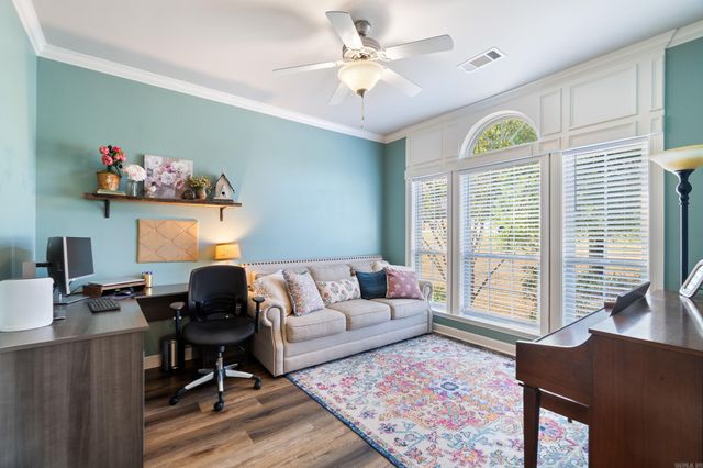 11 E Chateau Estates, Greenbrier, AR 72058