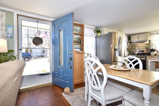 125 Stackhouse Street, Dartmouth, MA 02747