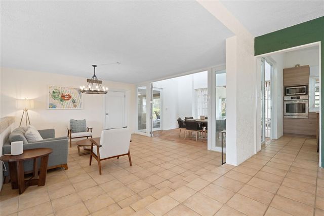 2 SUNSET BLVD, Guaynabo, PR 00969