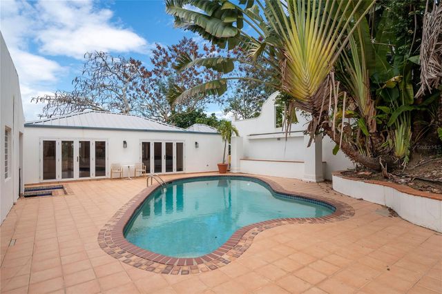 2 SUNSET BLVD, Guaynabo, PR 00969