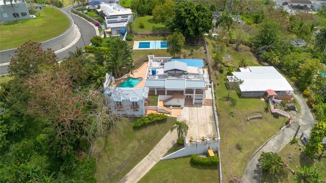 2 SUNSET BLVD, Guaynabo, PR 00969