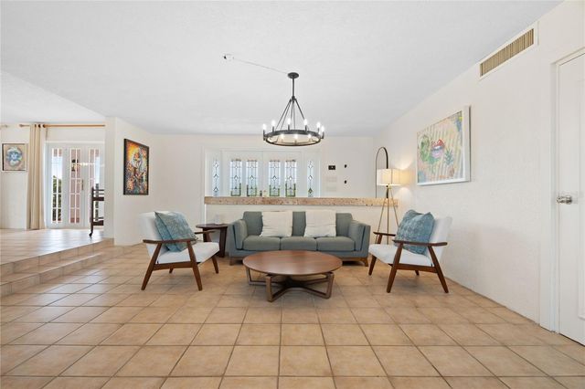 2 SUNSET BLVD, Guaynabo, PR 00969