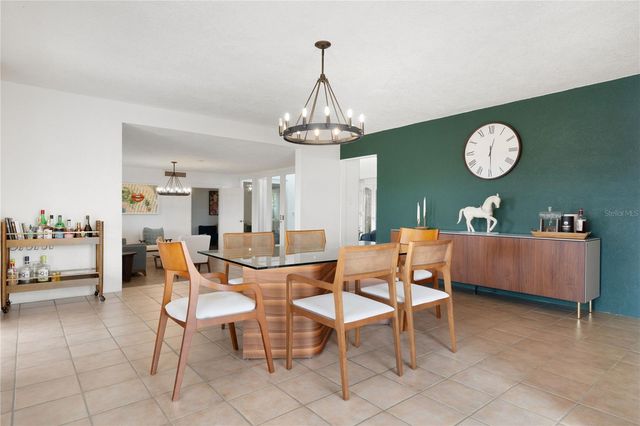 2 SUNSET BLVD, Guaynabo, PR 00969