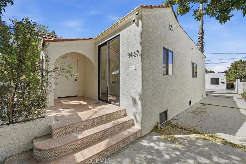 9127 Hargis, Los Angeles, CA 90034 — photo 3