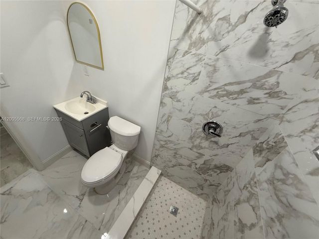 7411 Juniper St A, Miramar, FL 33023