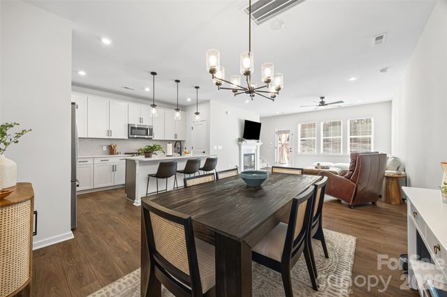 285 Brooks Springs Drive, Fort Mill, SC 29708