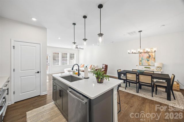 285 Brooks Springs Drive, Fort Mill, SC 29708