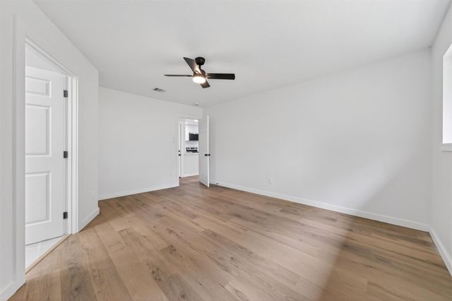 14838 Mcleod Drive, Houston, TX 77060