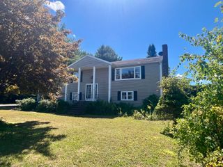268 Fox Hill Road, Wethersfield, CT 06109