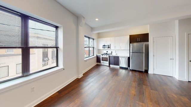 61 Washington 2, Weymouth, MA 02188