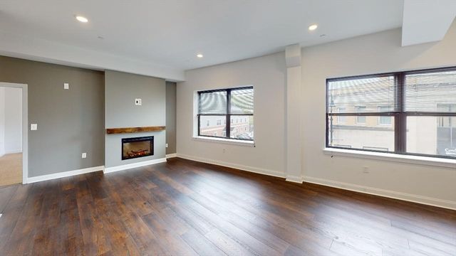 61 Washington 2, Weymouth, MA 02188