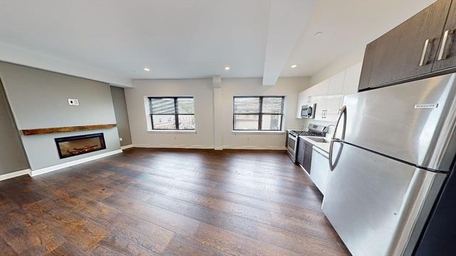 61 Washington 2, Weymouth, MA 02188
