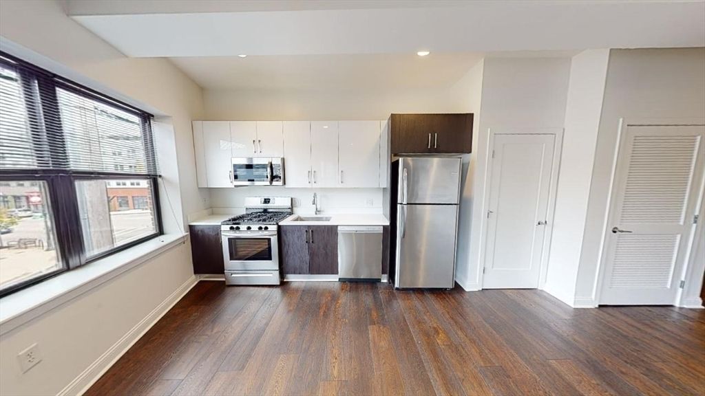 61 Washington 2, Weymouth, MA 02188