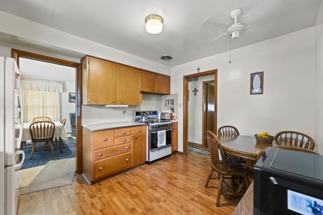 8546 Hohman Avenue, Munster, IN 46321