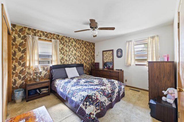 8546 Hohman Avenue, Munster, IN 46321