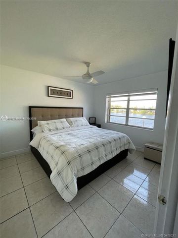 12860 SW 43rd Dr 244-B, Miami, FL 33175