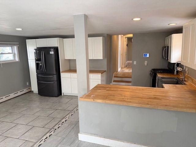 493 Rivet St, New Bedford, MA 02740