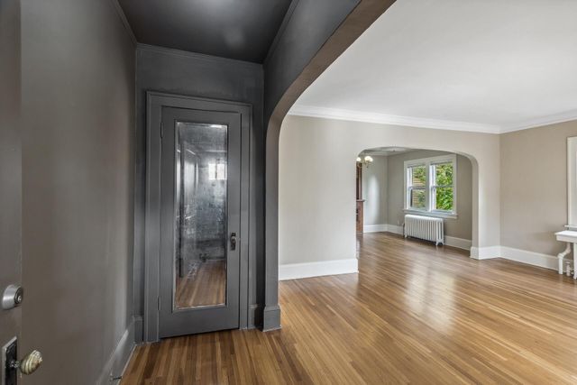 767 Holly Avenue, Saint Paul, MN 55104