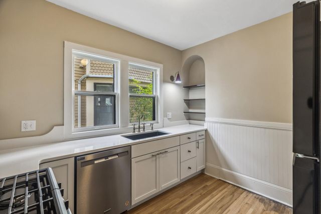 767 Holly Avenue, Saint Paul, MN 55104