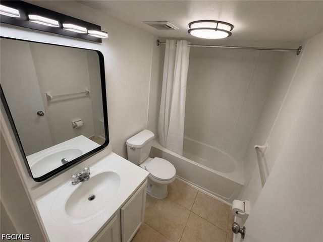 7374 7376 Albany RD, Fort Myers, FL 33967