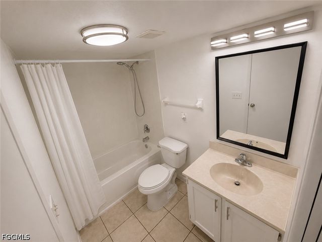 7374 7376 Albany RD, Fort Myers, FL 33967