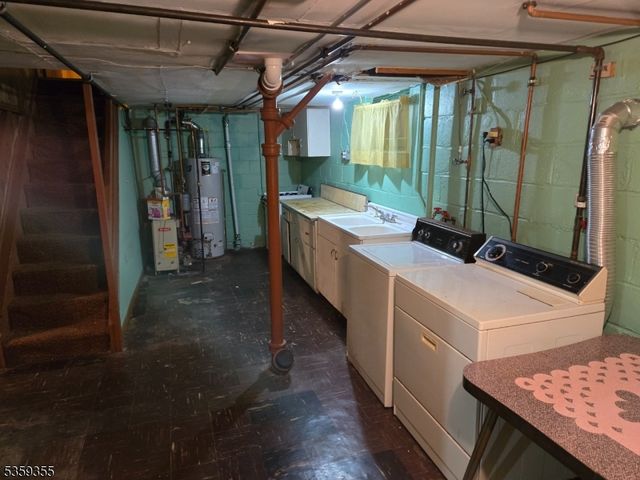 131 Palsa Ave, Elmwood Park Boro, NJ 07407