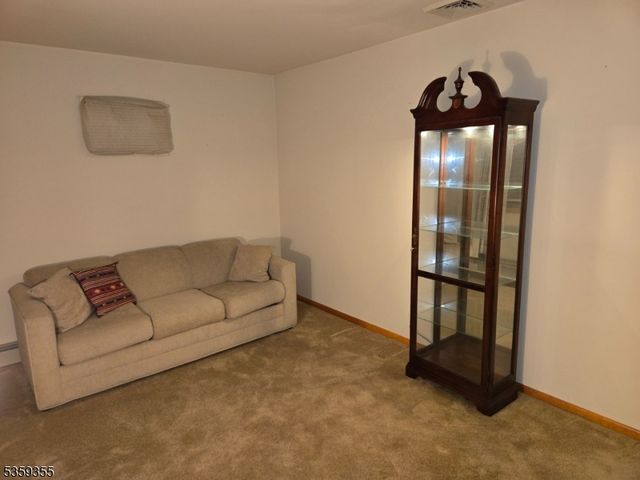 131 Palsa Ave, Elmwood Park Boro, NJ 07407