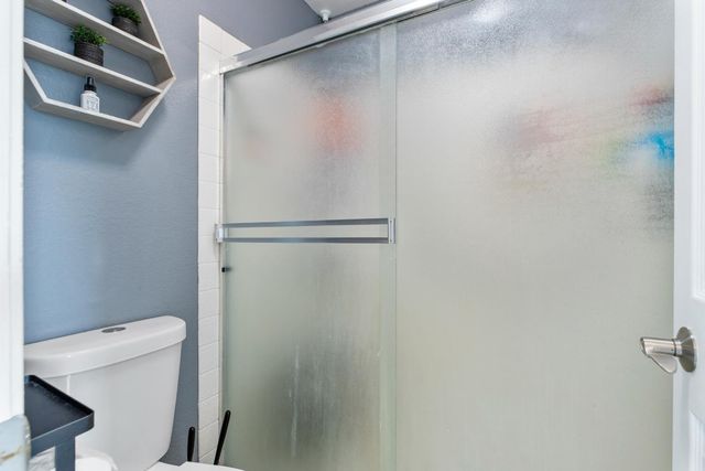 194 W Elm Ave, Galt, CA 95632