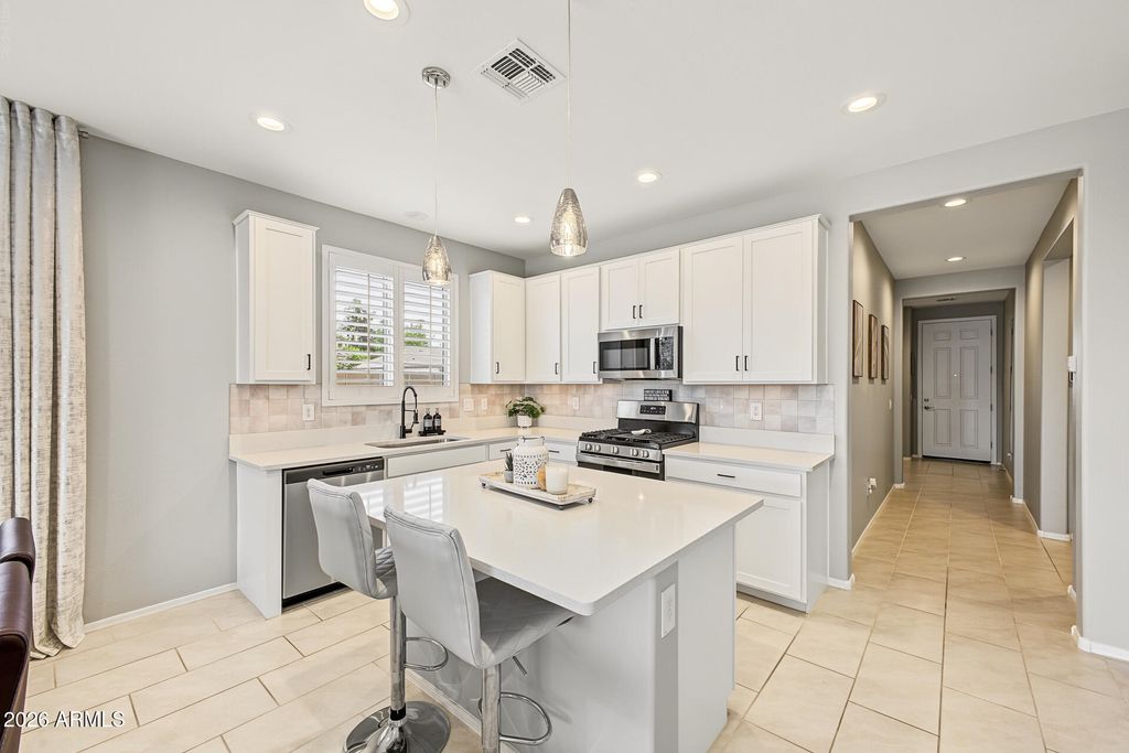 12469 W MARLETTE Avenue, Litchfield Park, AZ 85340 — photo 2